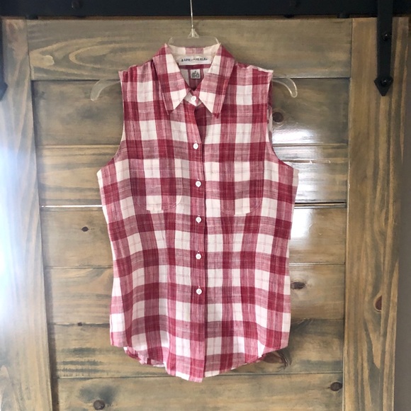 Anne Klein Tops - Anne Klein Vintage Botton Down Linen Top